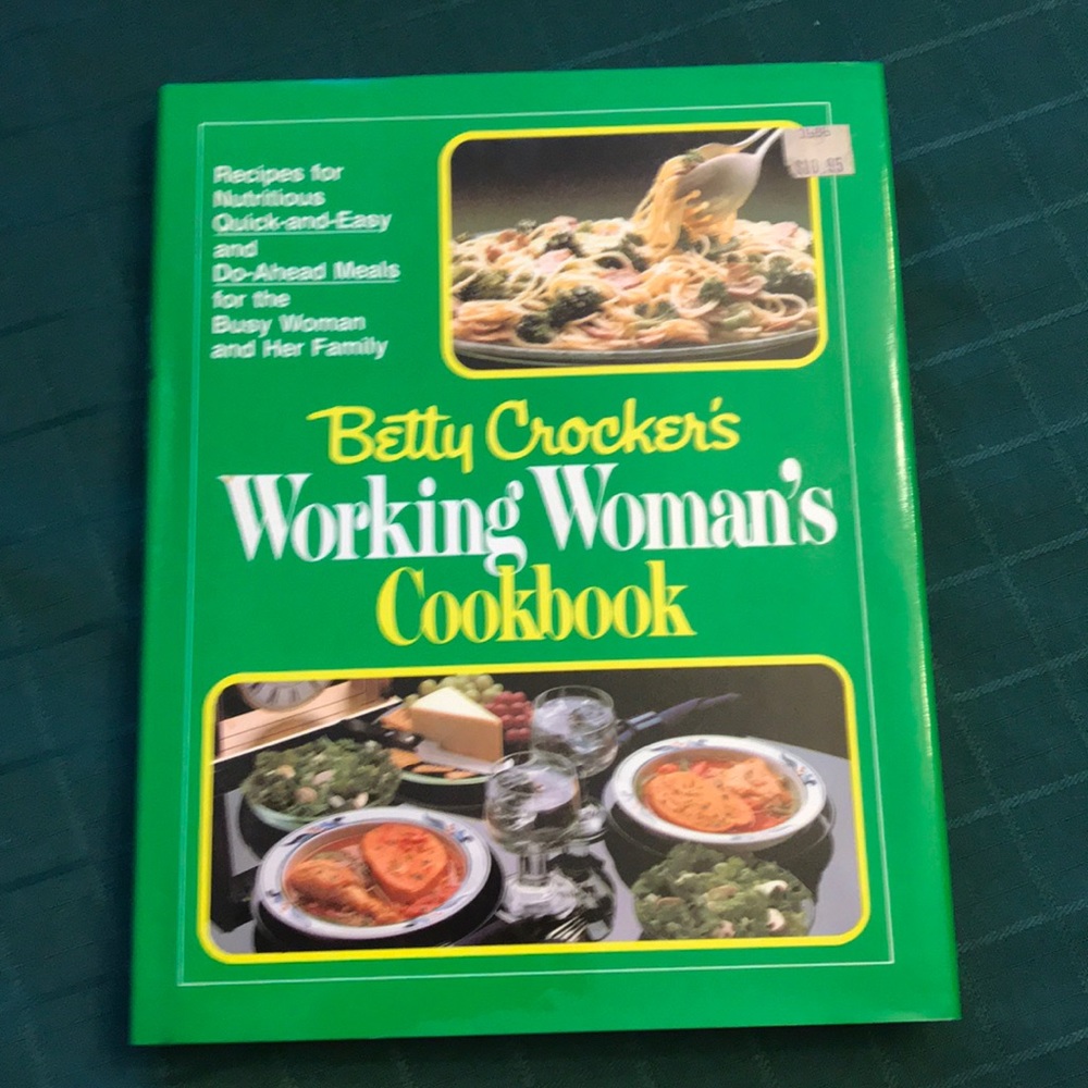 Betty Crocker working woman’s cookbook, like new